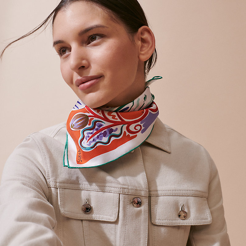Le Cheval de Kazumi scarf 45 | Hermès Singapore